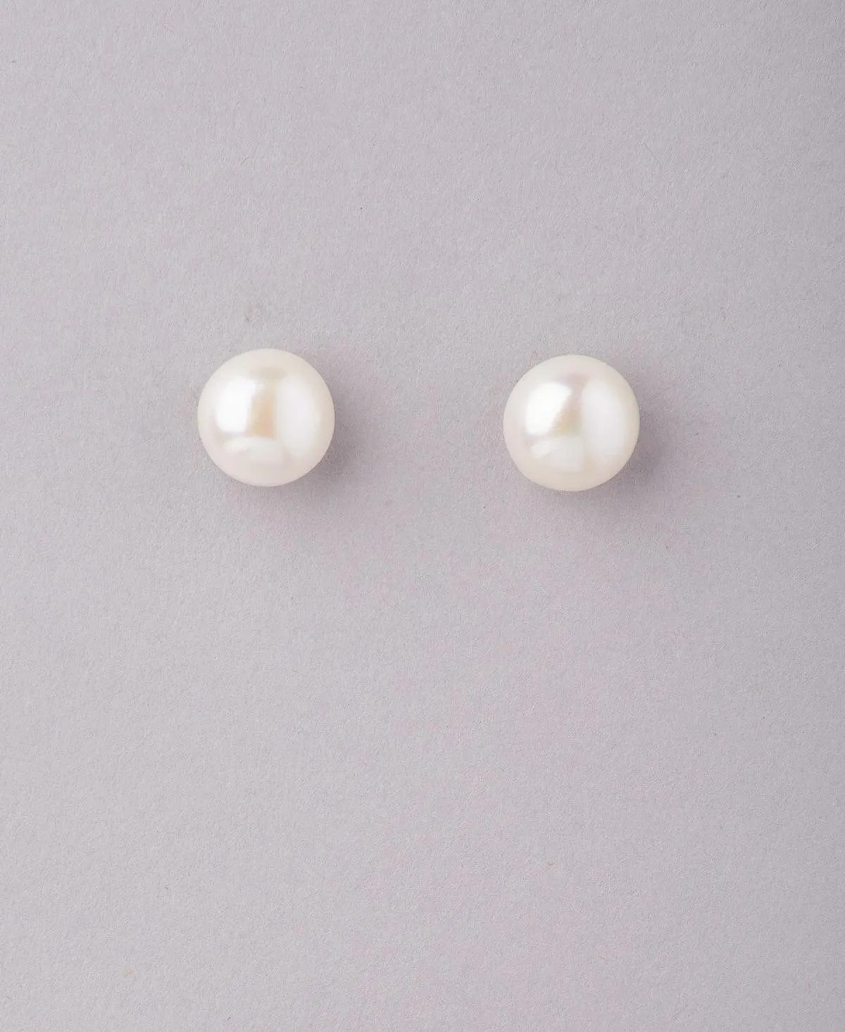 Classy White Pearl Stud Earring