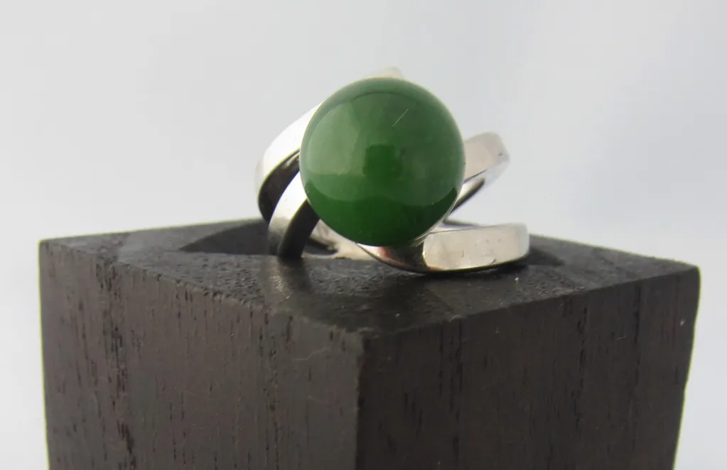 Jade Sphere “S” Curve Ring